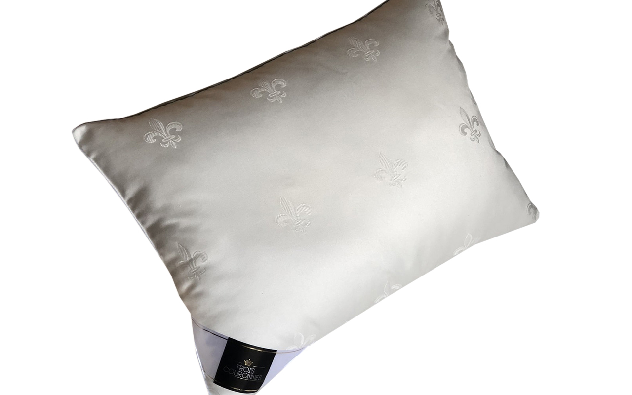 подушка Три короны (Trois Couronnes) Mao XS 1 Три короны (Trois Couronnes) Mao XS